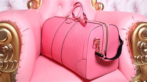 jeffree star pink gucci bag|GUCCI MADE ME PINK CUSTOM LUGGAGE! .